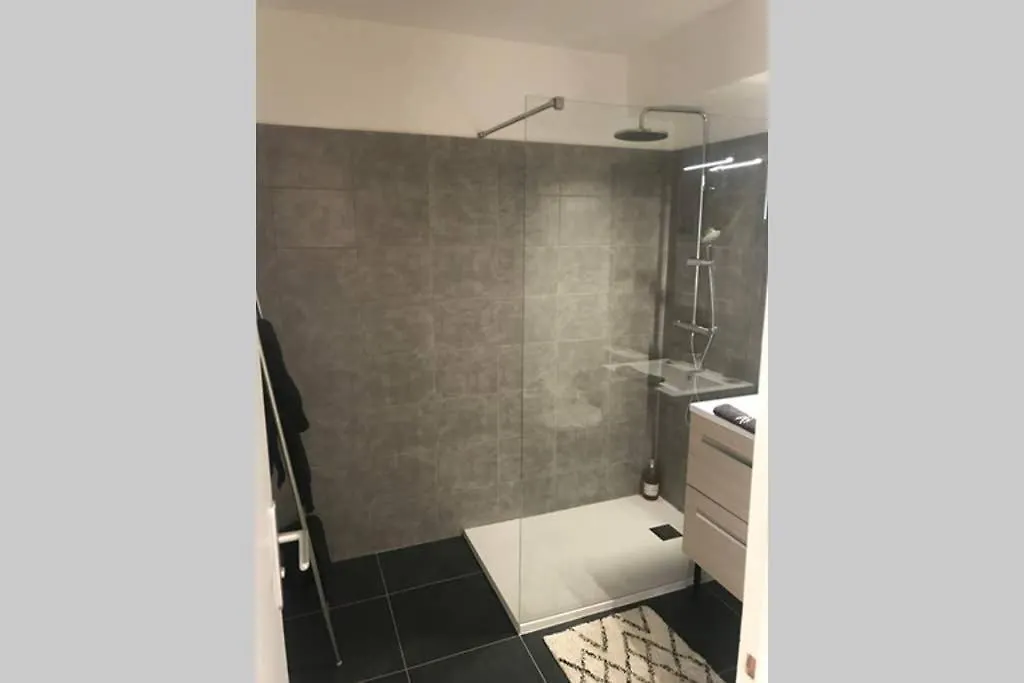 Apartment Le Studio 35 - Charme, Parking & Proche Lac Annecy France