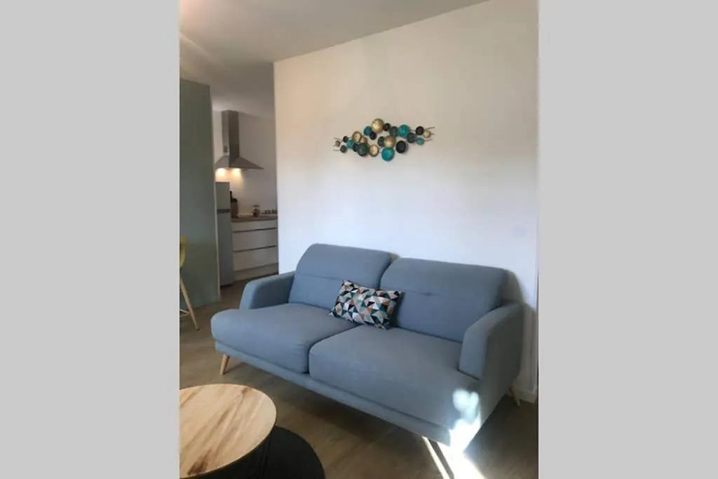 Apartment Le Studio 35 - Charme, Parking & Proche Lac Annecy